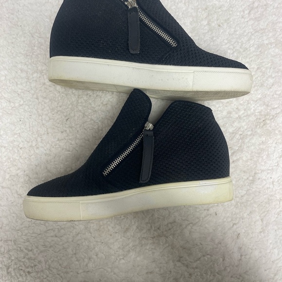 Steve Madden Click Wedge Sneaker -Black - Picture 4 of 8